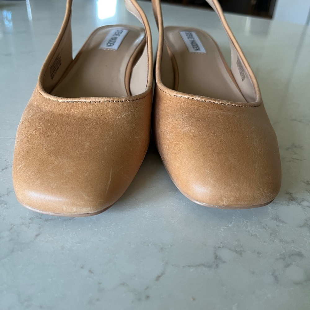 Steve Madden Tan Block Heel Slingbacks - Picture 4 of 4